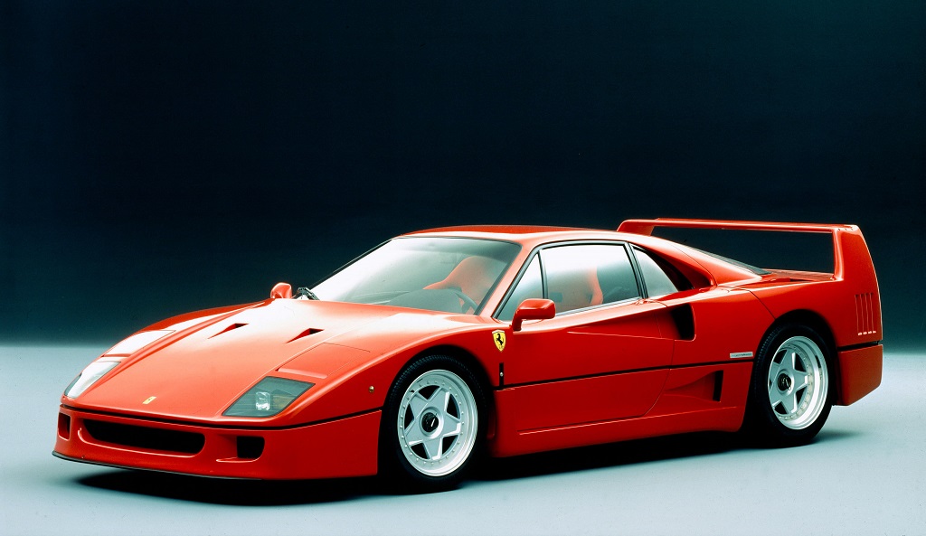 Enzo Ferrari imzalı F40 modeli 30 yaşında