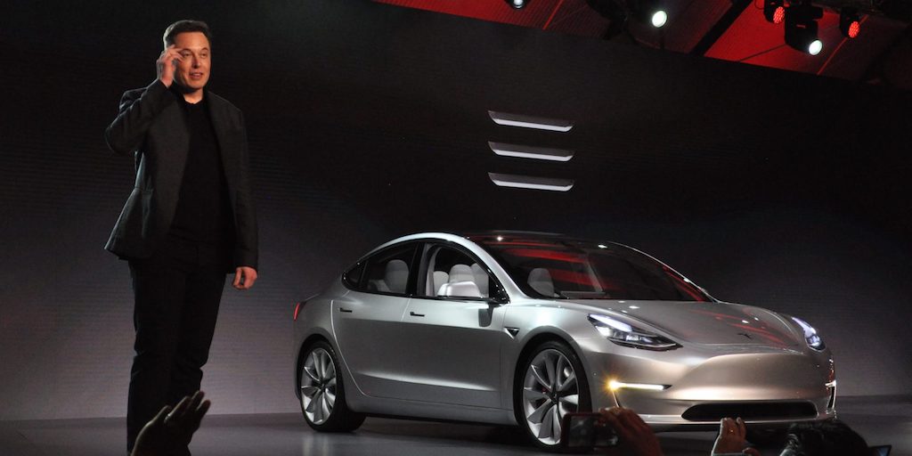 Elon Musk'tan Model 3 açıklaması