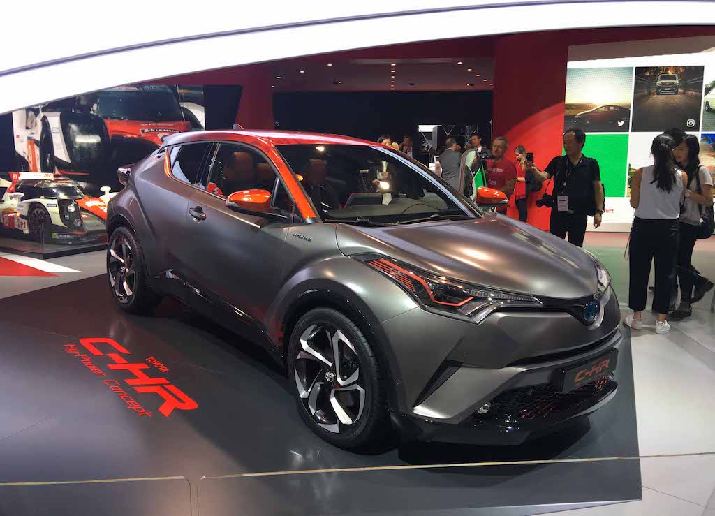 Yerli üretim CH-R, Frankfurt'ta boy gösterdi