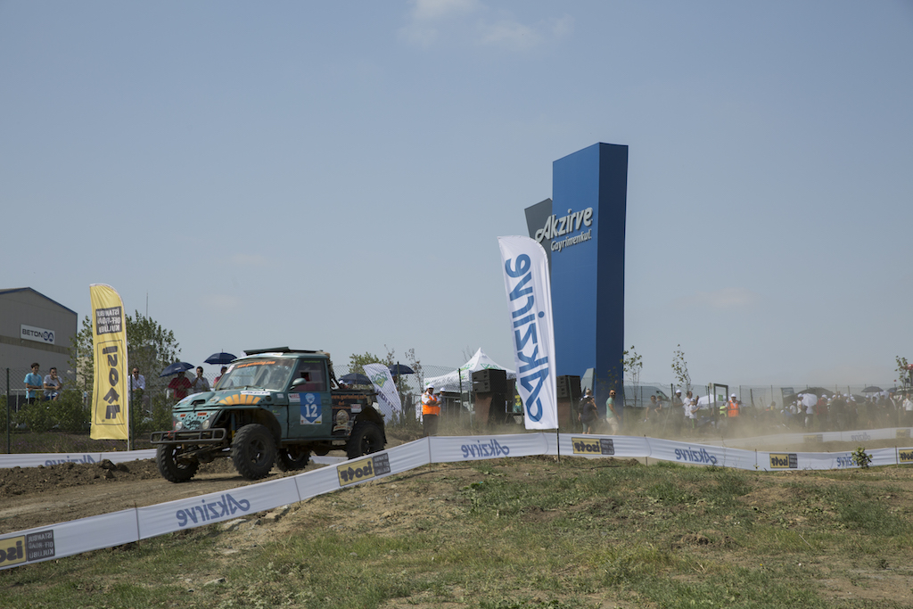 STRADA Bahçeşehir'de Off Road heyecanı