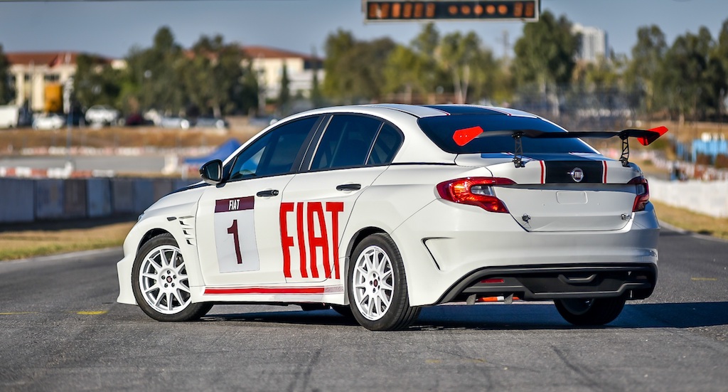 İzmirliler özel Egea ile pistte buluştu