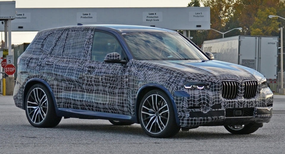 Yeni BMW X5 kamuflajsız görüntülendi
