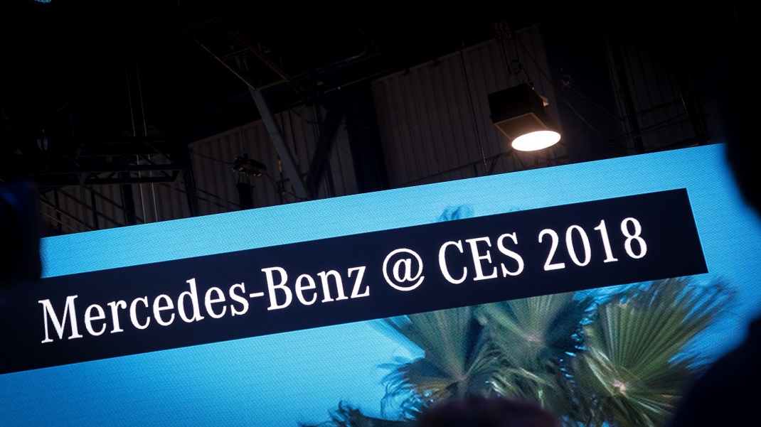 2018 Tüketici Elektroniği Fuarında Mercedes-Benz yeni multimedya sistemini tanıttı