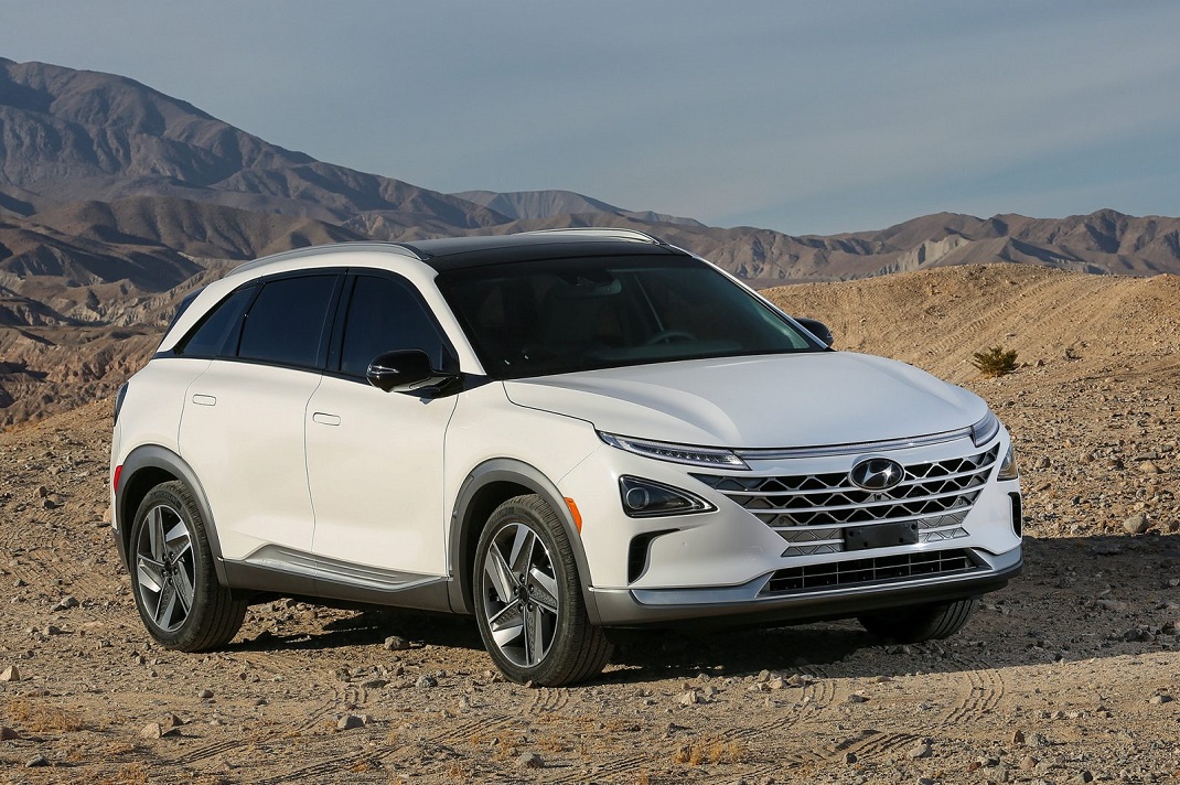 Hyundai Nexo bir depo hidrojenle 800 km yol katedecek