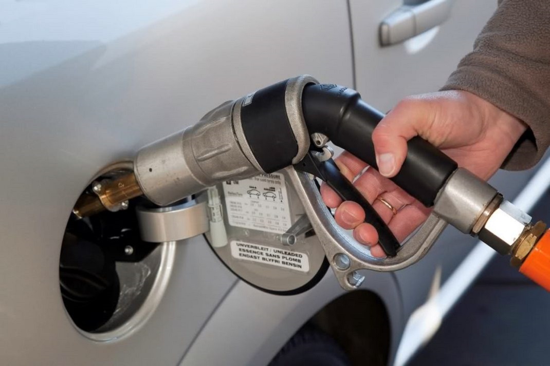 Otogaza büyük indirim!