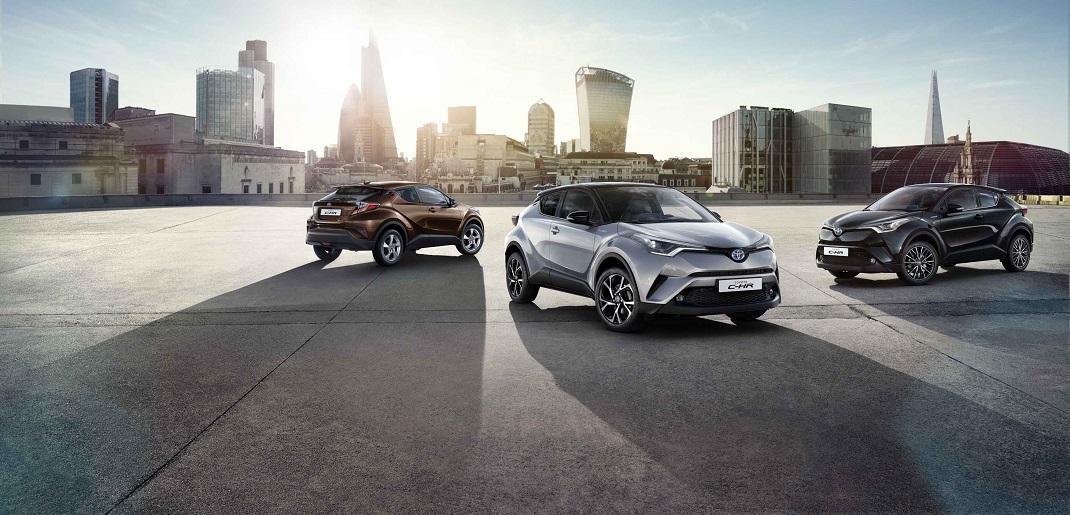 Toyota'sını Şubat ayında alanlara iki kişilik Avrupa'ya uçak bileti hediye