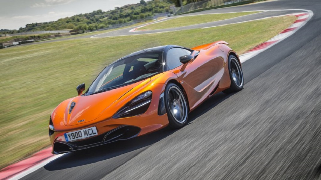 Formula 1 Pirelli Hot Laps programı duyuruldu