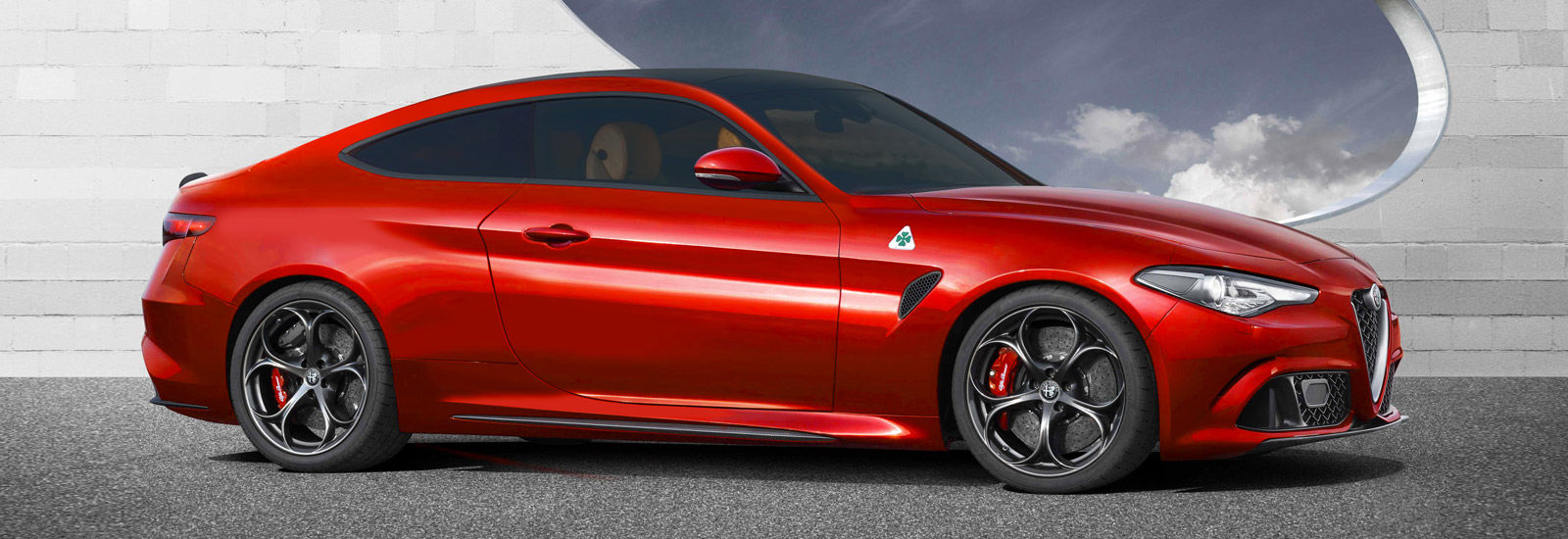 Alfa Romeo Giulia Coupe mi geliyor?