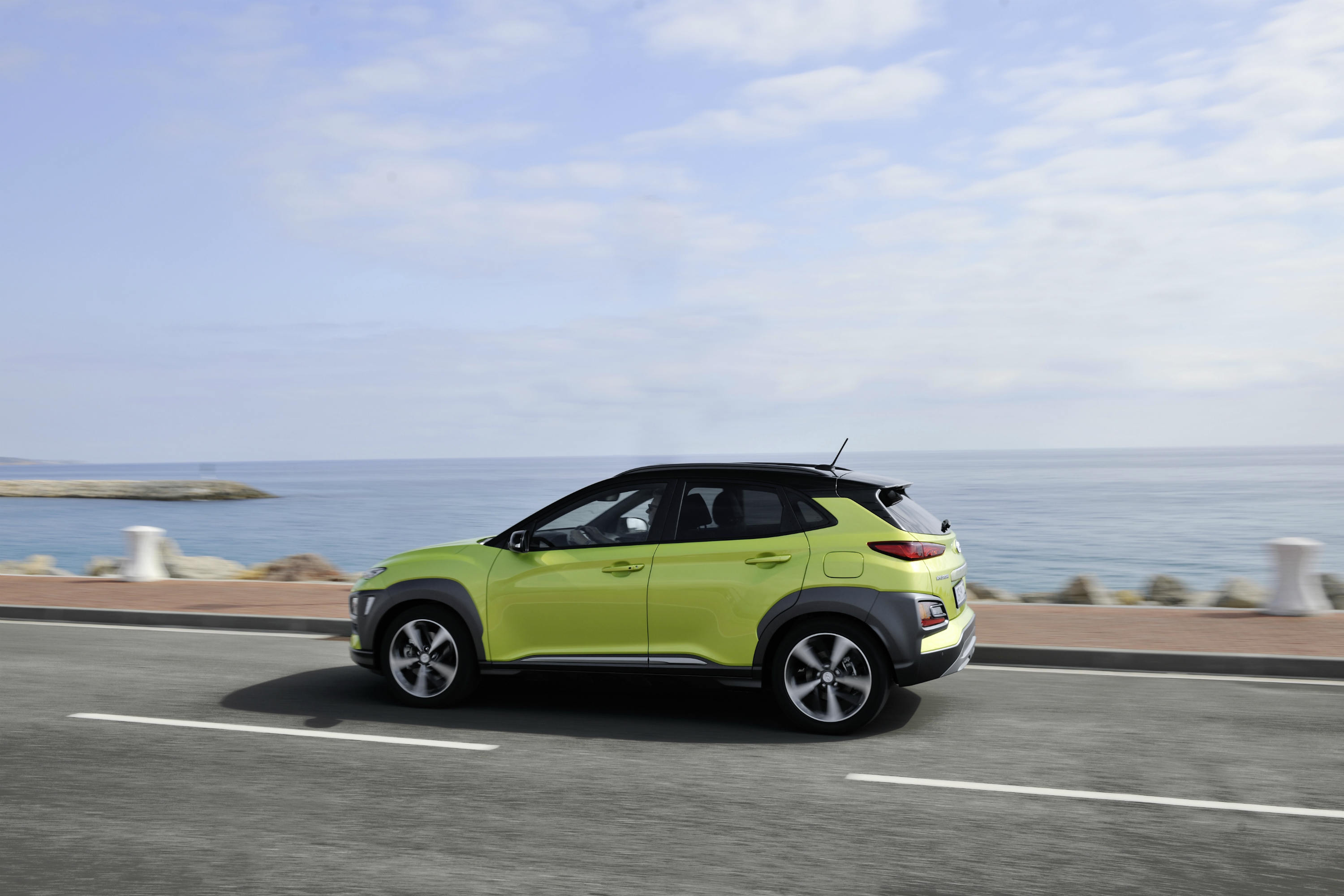 Hyundai  KONA satışa sunuldu!