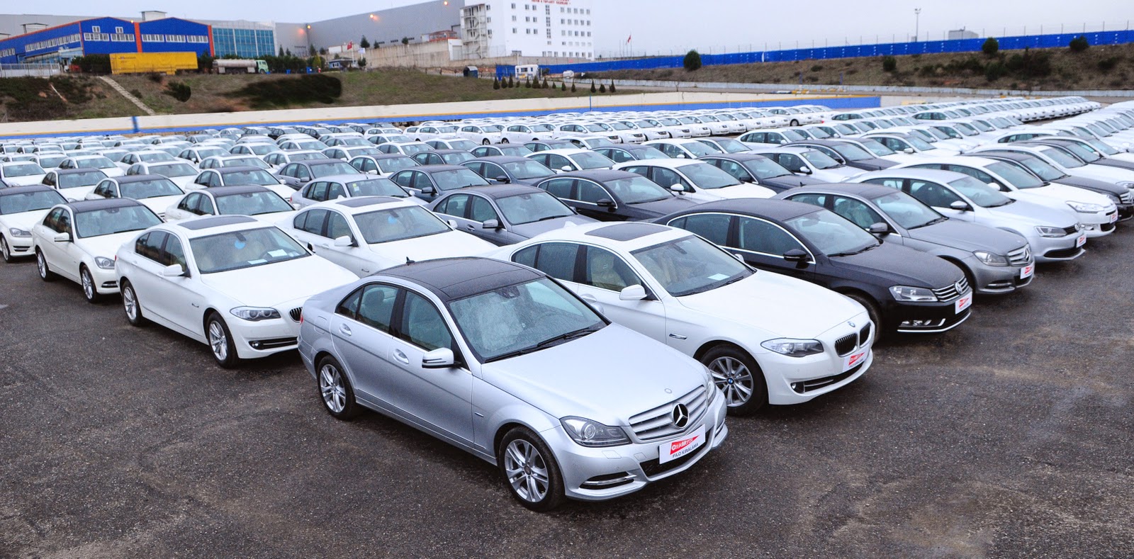 Satılan 100 Yeni Otomobilin 23’ü Kiralık!