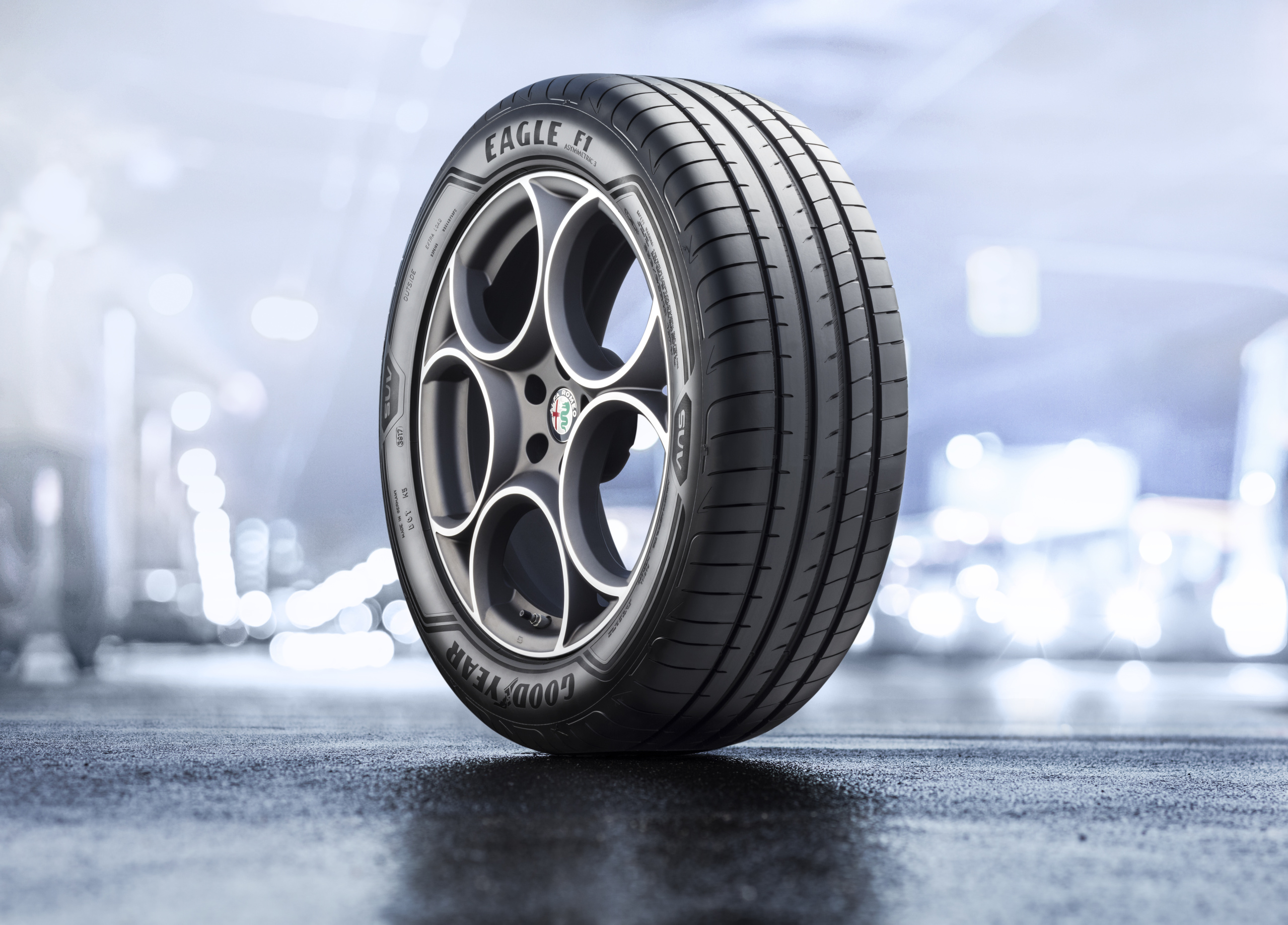 Goodyear SUV modeller için özel lastik üretti!