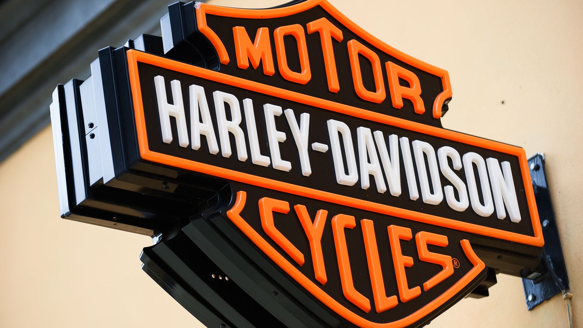 Harley-Davidson AB ülkeleri için üretimini ABD dışına taşıyor