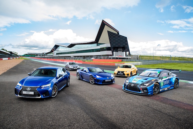 Lexus F Serisi Goodwood Hız Festivali'nde şov yaptı