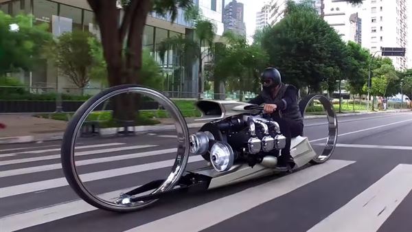 Rolls-Royce'dan uçak motorlu motosiklet üretimi