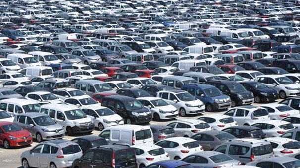 Otomobil pazarı geriledi