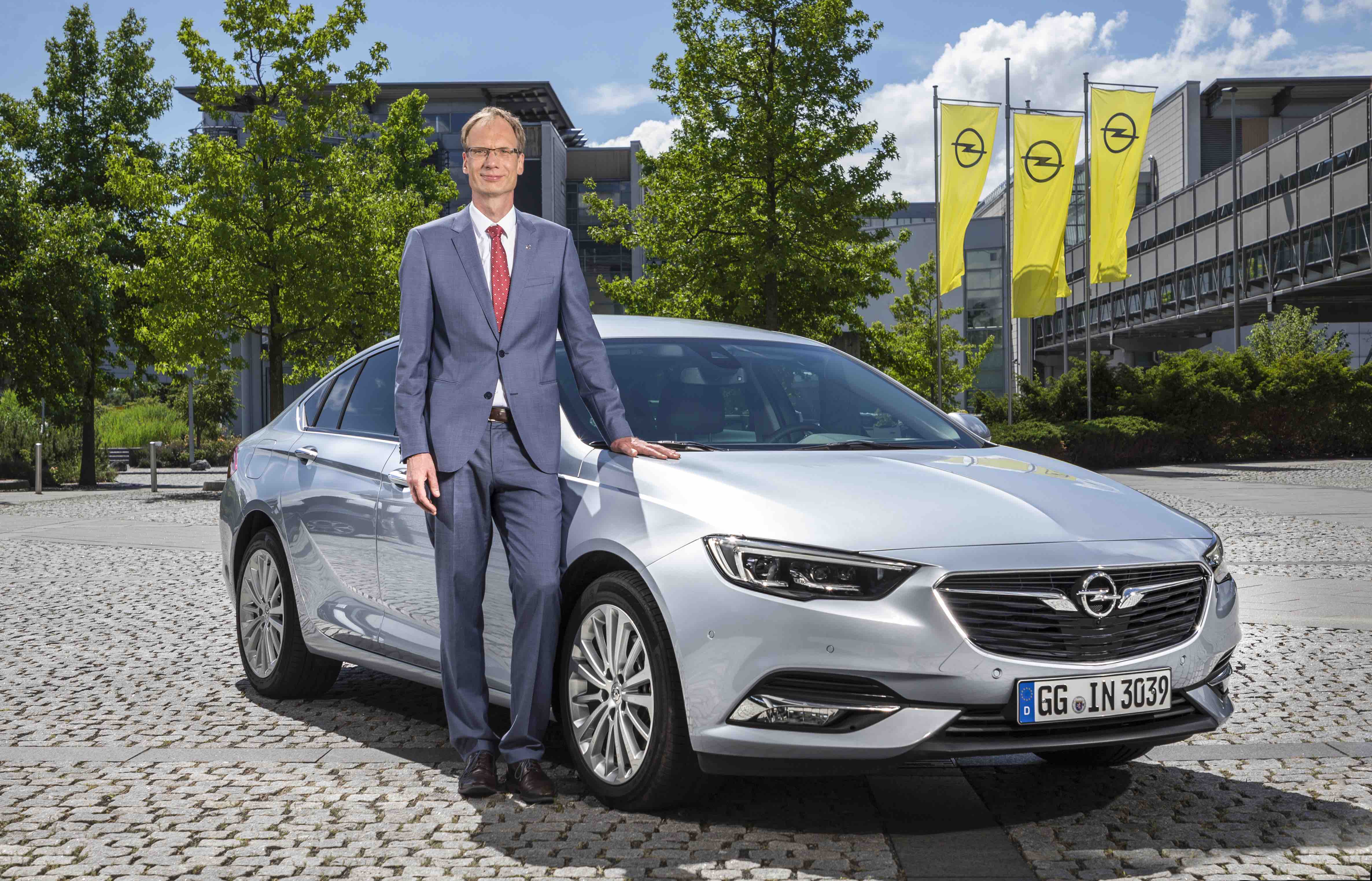 Opel’i yeniden inşa ediyoruz!