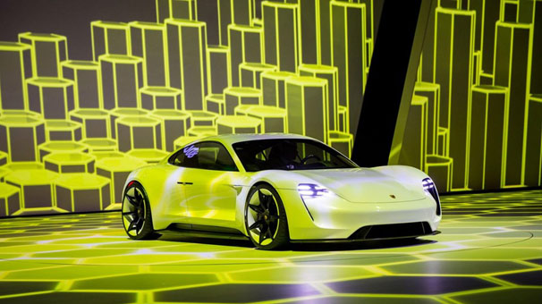 Porsche Mission E Türkçe isimle pazara sunulacak