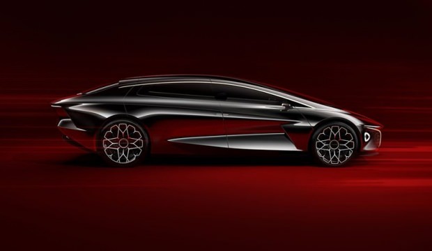 Aston Martin Elektrikli modeli Rapide E'yi tanıttı