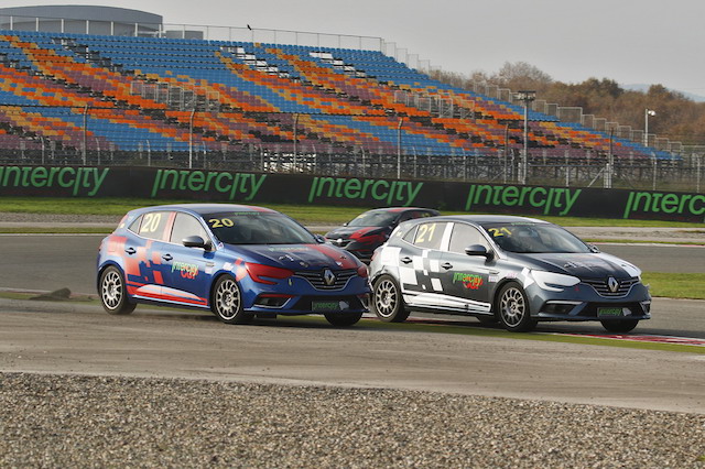 Intercity İstanbul Park tek marka kupalarında kıran kırana final