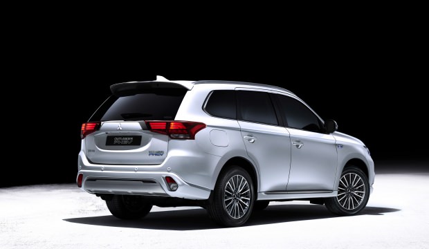 Mitsubishi Outlander yılın en çevreci SUV modeli oldu