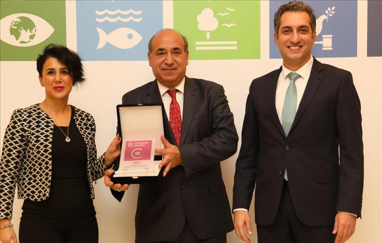 Avis Türkiye'ye özel ödül