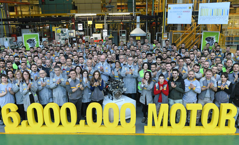 Oyak Renault'tan 6 milyonuncu motor üretimi