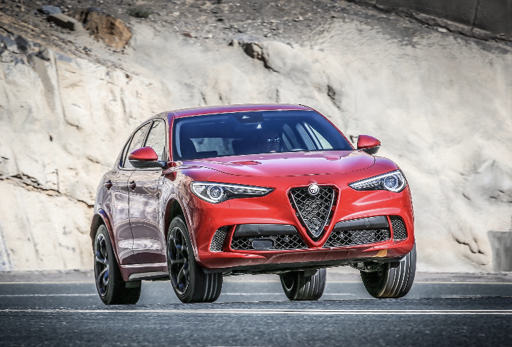 Alfa Romeo’ya tasarım ödülleri