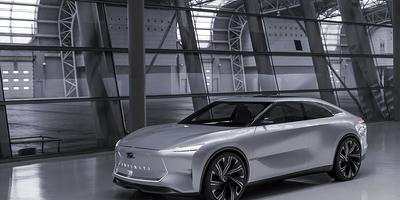 İnfiniti elektrikleniyor