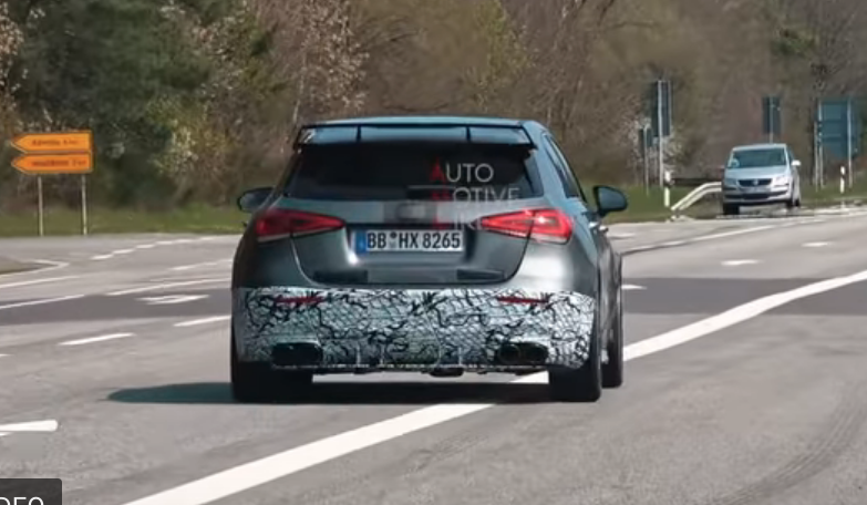 Mercedes-AMG A45 hafif kamuflajlı görüntülendi