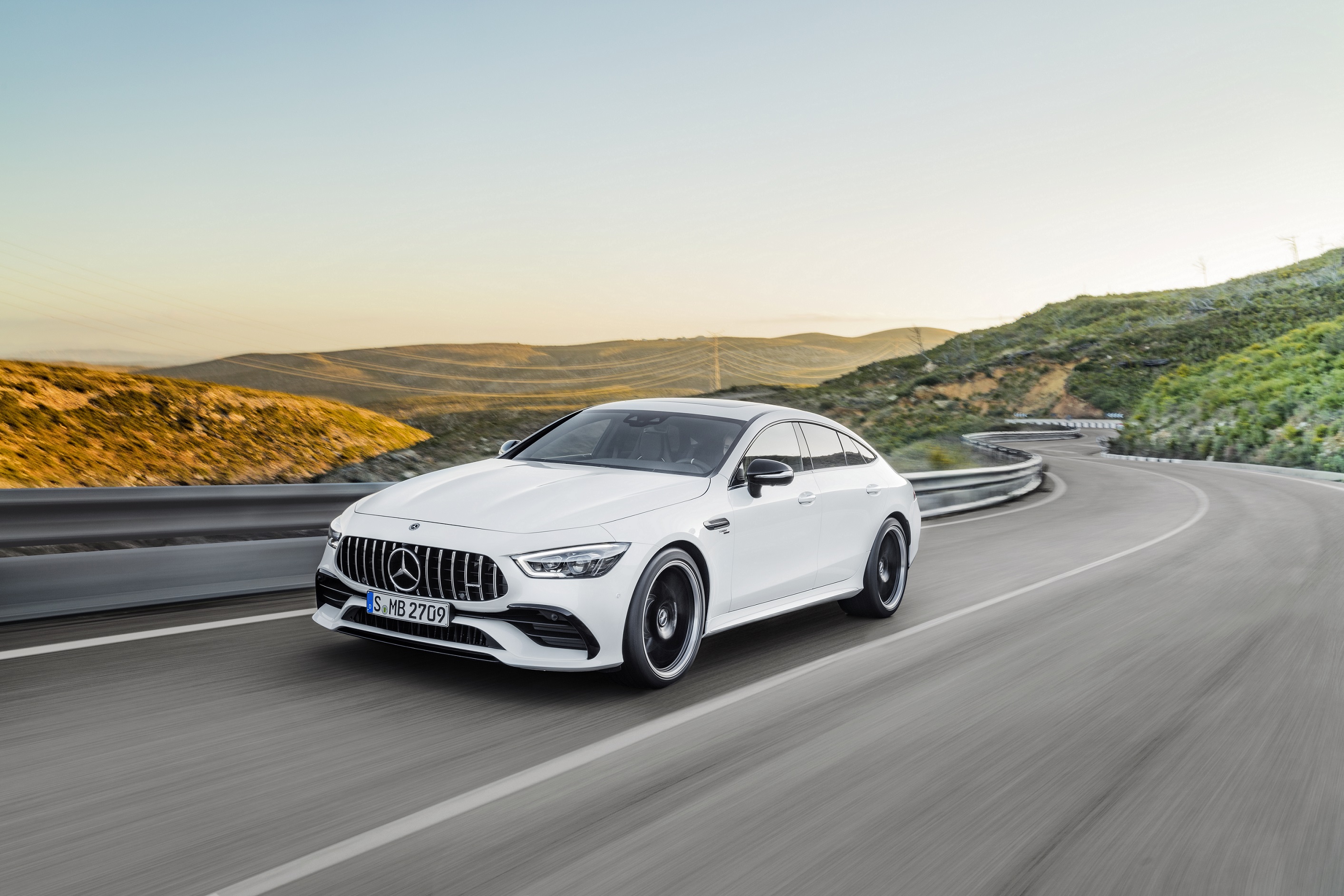 Mercedes-AMG GT 4-Kapılı Coupe Türkiye’de