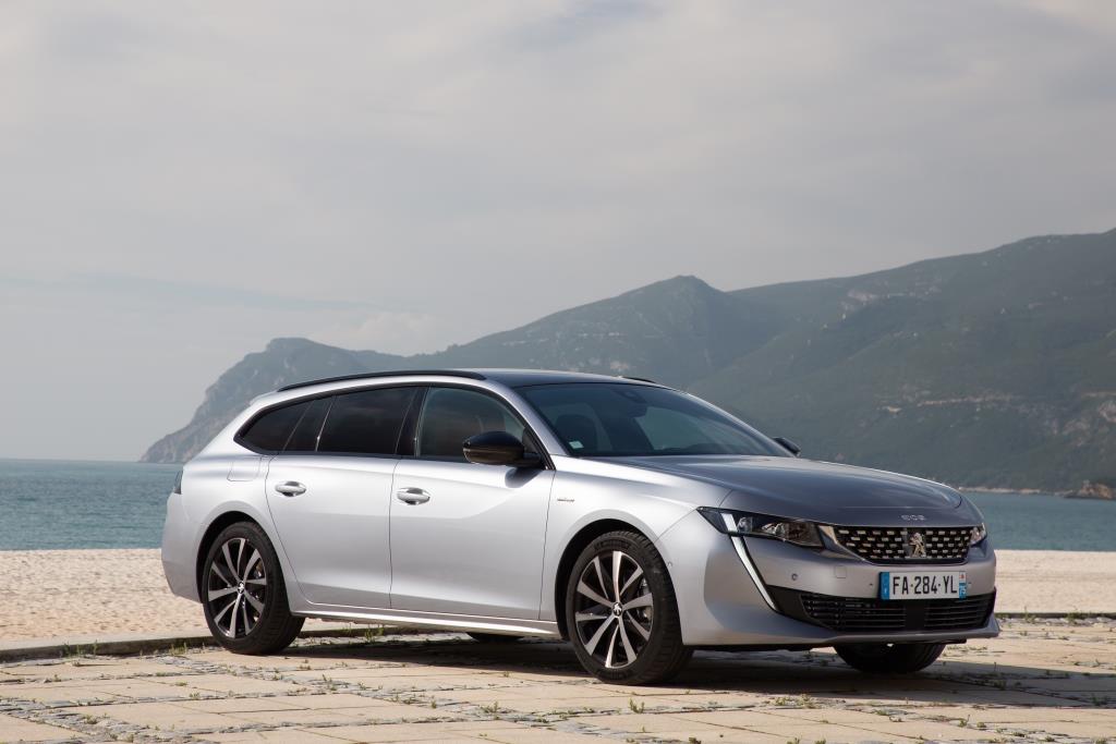 Yeni Peugeot 508 SW tanıtıldı