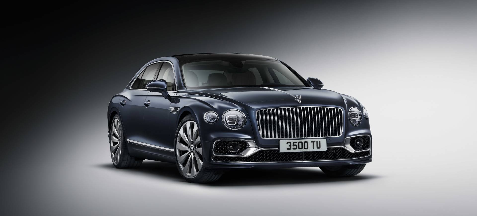 Bentley Flying Spur yenilendi