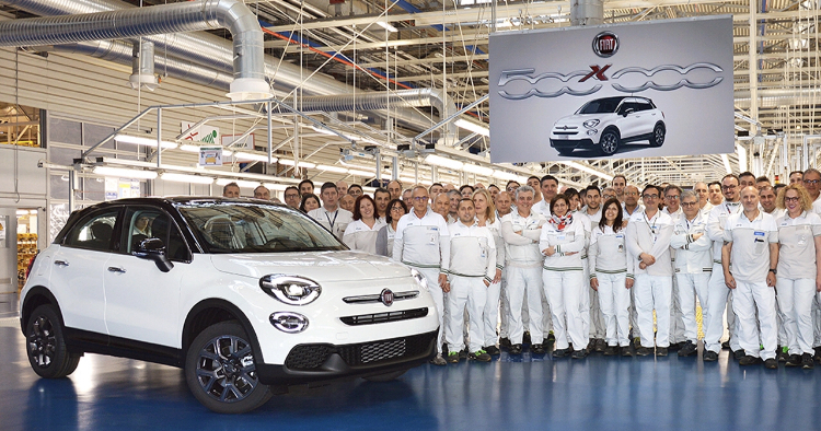 500 bininci Fiat 500X banttan indi