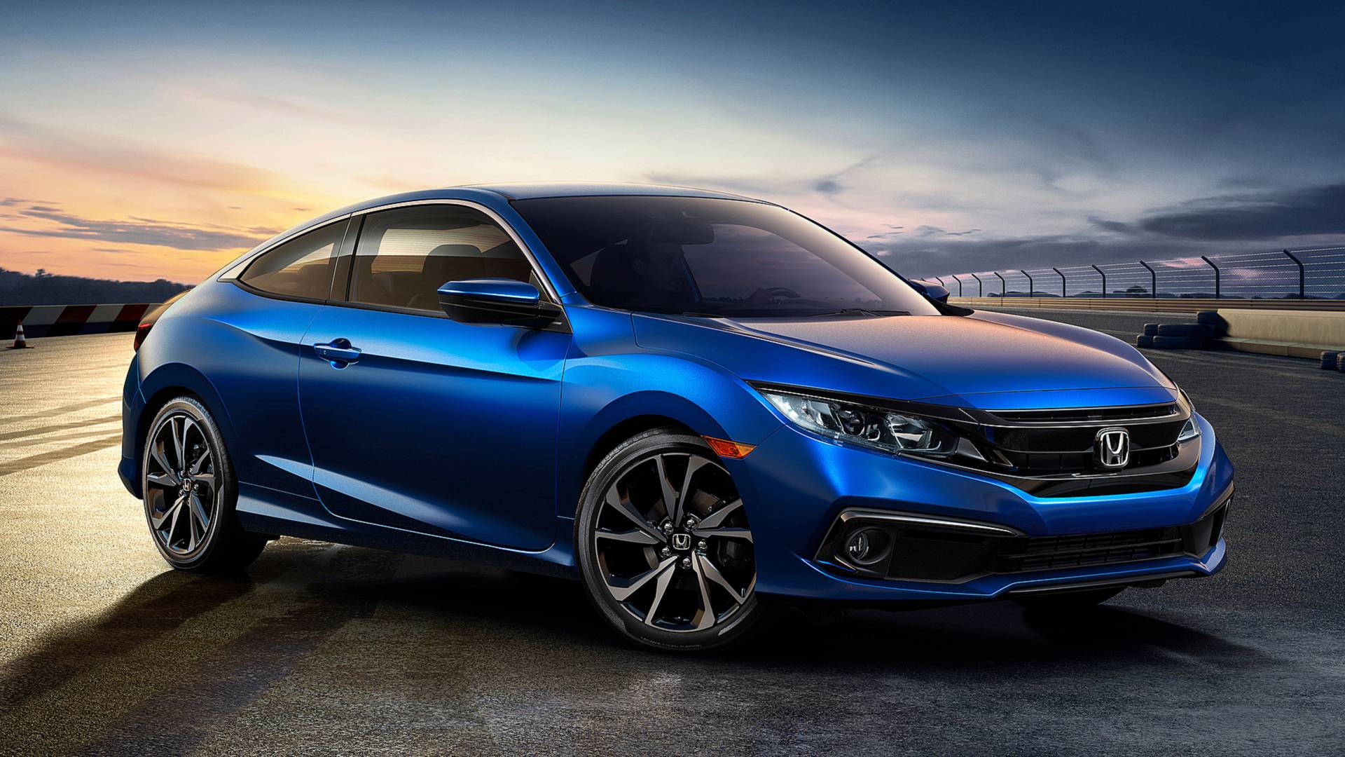 HONDA CIVIC HB YENİLENDİ