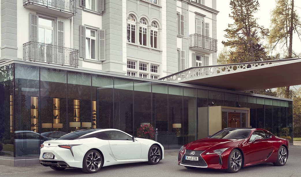 Lexus coupe LC: TÜRKIYE’DE 2 KİŞİ ALABİLECEK!