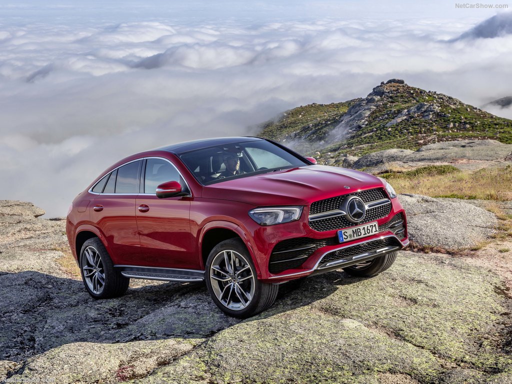 Mercedes GLE Coupe örtülerini kaldırdı