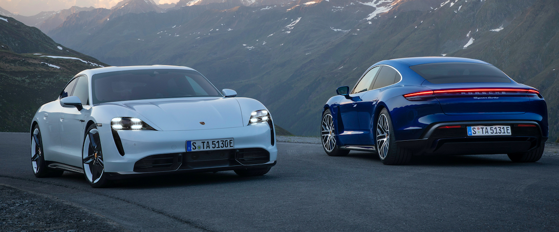 Porsche’nin ilk tamamen elektrikli spor otomobili: Porsche Taycan