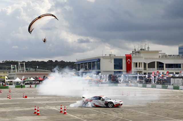 V Weekend Motoring festivali başladı