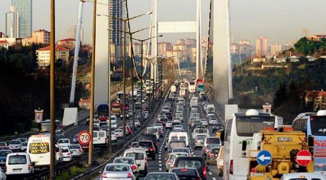 Türkiye'deki otomobillerin karbon salınım oranı düşüyor