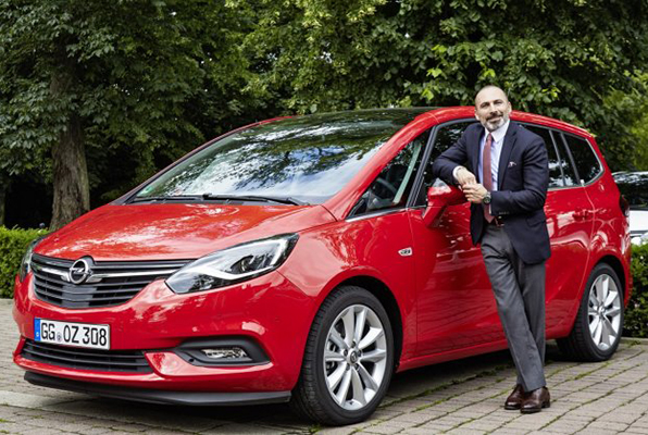 Sinan Ulusoy, sektörel yazılarıyla OTOMOBİL GAZETESİ'nde