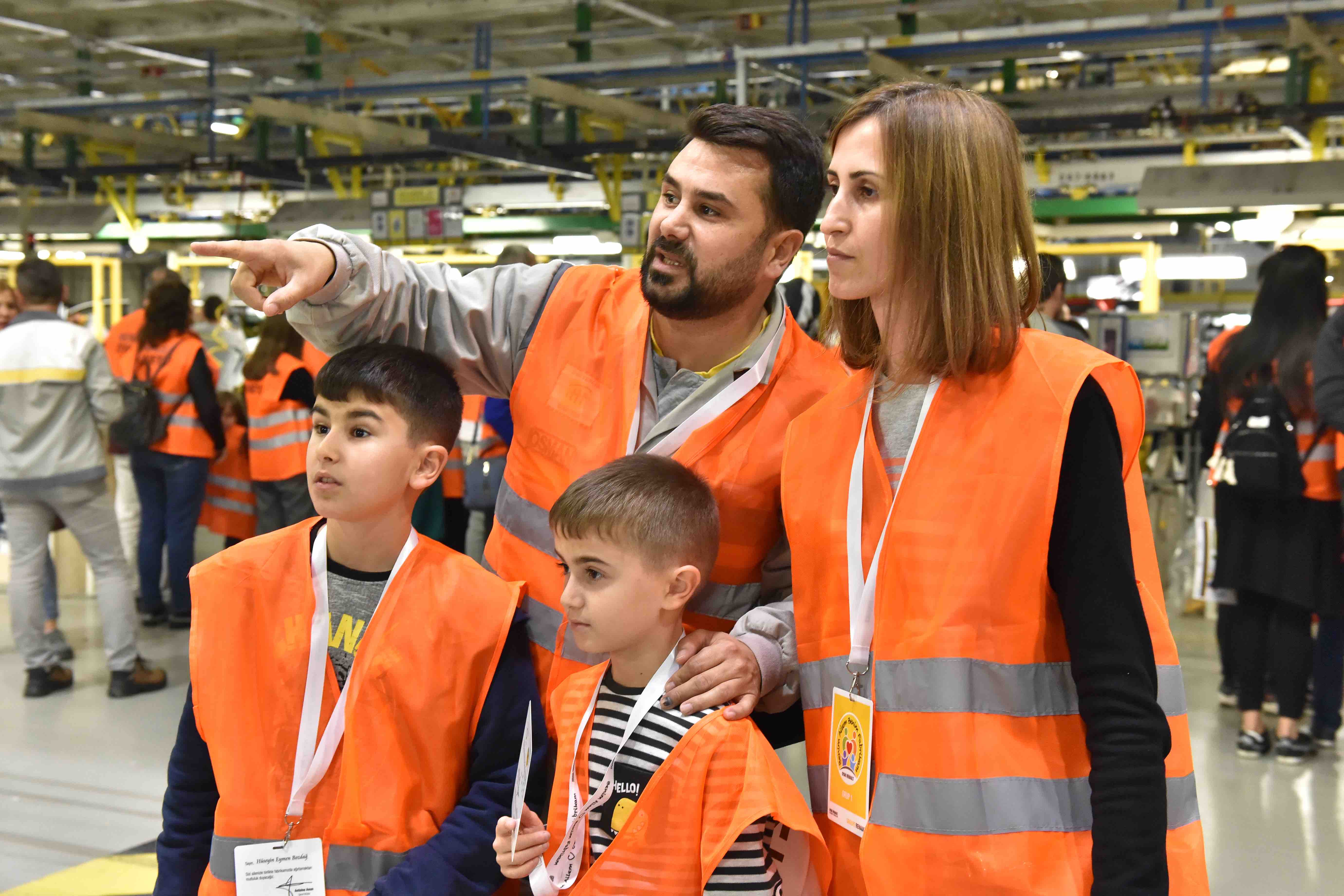 Oyak Renault'da  aileler buluştu