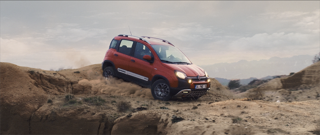 Panda Cross 4x4 kaç liradan satışa sunuldu?