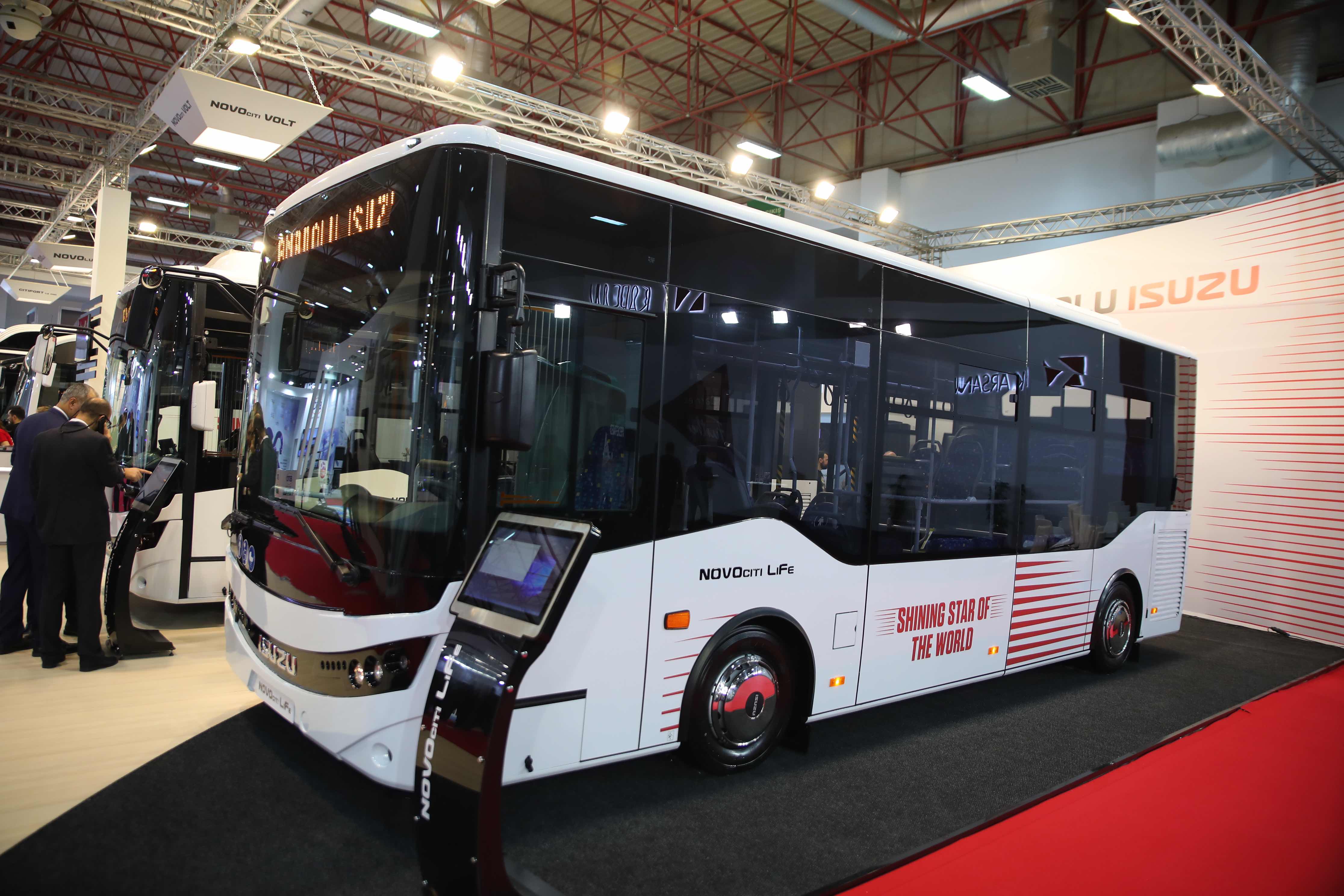 Anadolu Isuzu Busworld’de geleceğin  gösterimini yaptı