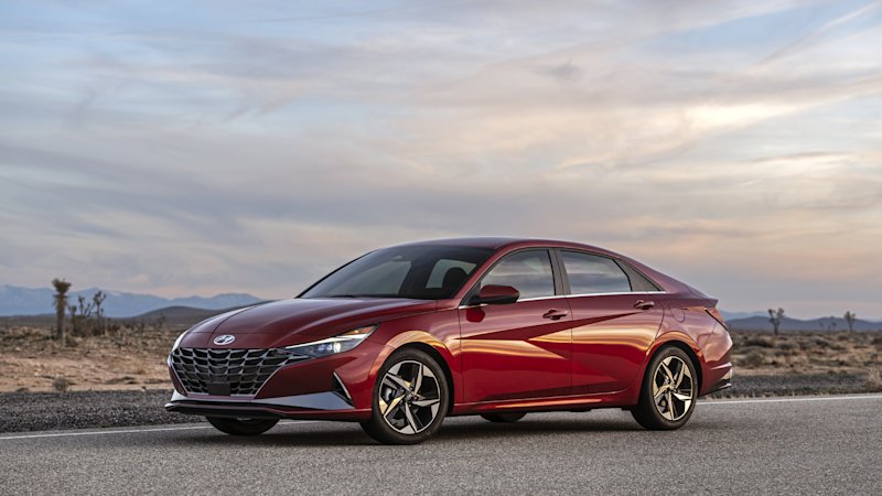 2021 Hyundai Elantra 4 Kapılı Coupe!