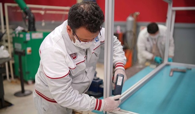 Tofaş, Araç Üretimine Ara Verdiği Dönemde Sağlık Ekipmanı Üretmeye Devam Ediyor!