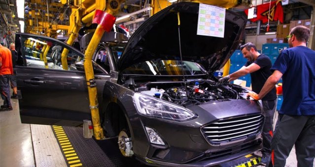 Ford sosyal mesafeyi korumak amacıyla bileklik tasarladı!