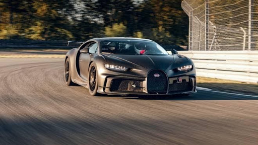 BUGATTI Chiron Pur Sport piste indi