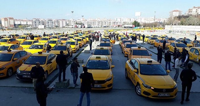 Taksicilerden İBB'nin yeni taksi projesine tepki