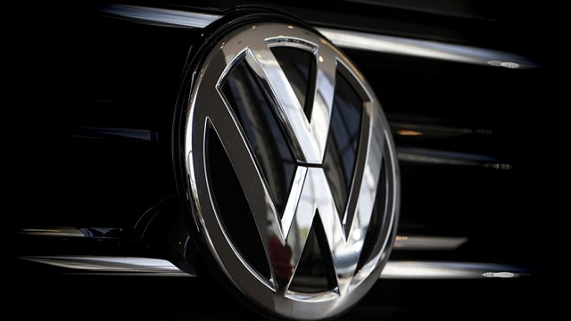 Volkswagen yeni bir işletim sistemi oluşturma hakkında rakipleriyle görüşüyor