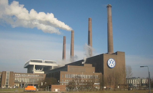 Alman devi Volkswagen Türkiye'den vazgeçti